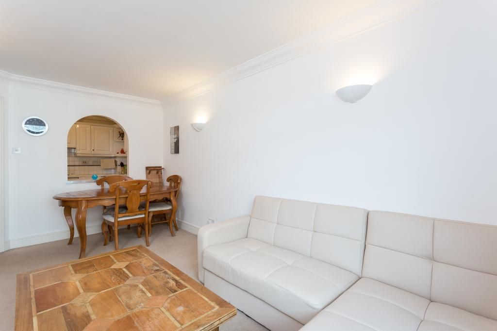 Property photo 3 of 8 Picture No.04