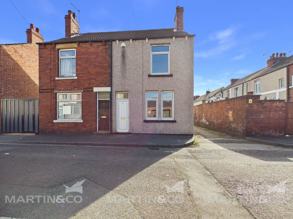 Property photo 1 of 14 Cam02406G0-Pr0601-Still014