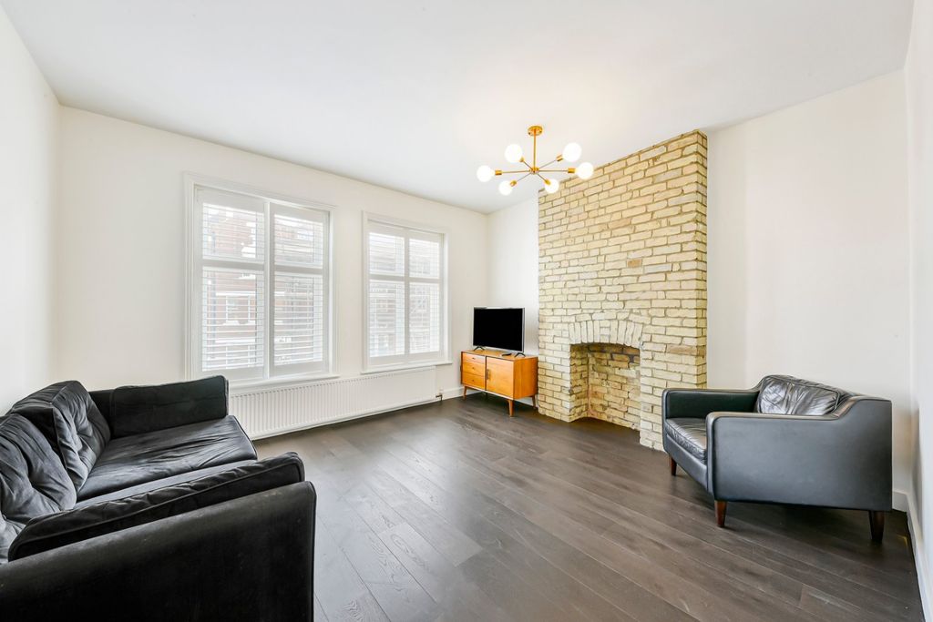 Property photo 2 of 17