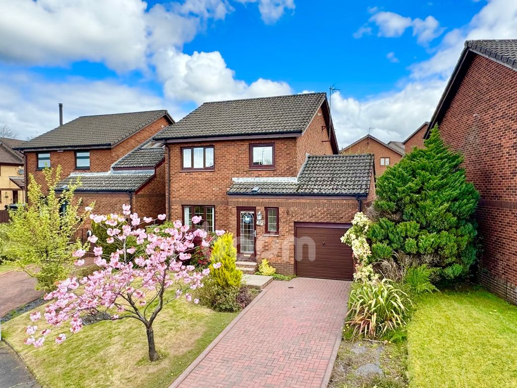Property photo 1 of 36 Spiers Avenue, Beith External