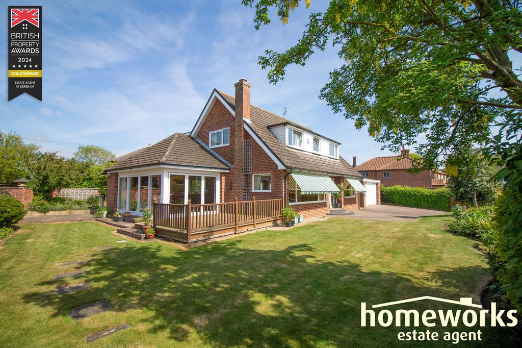 Property photo 1 of 23