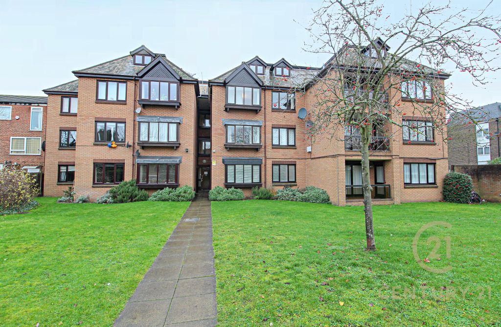 Property photo 1 of 9