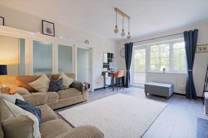 Property photo 2 of 34 Open Plan Living Area