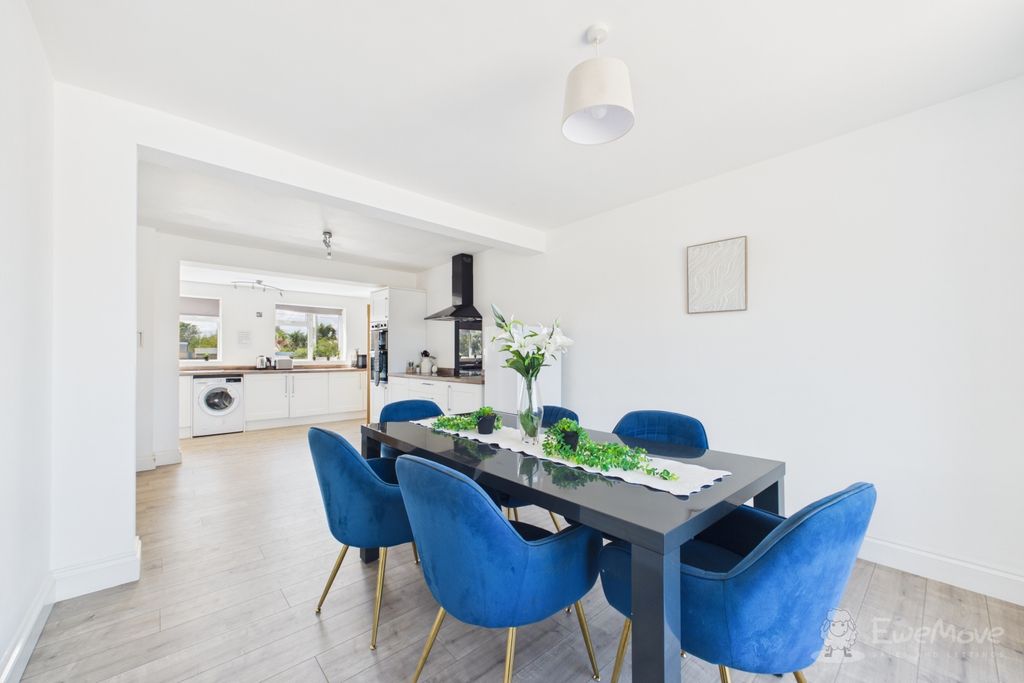 Property photo 2 of 18 Kitchen-Diner