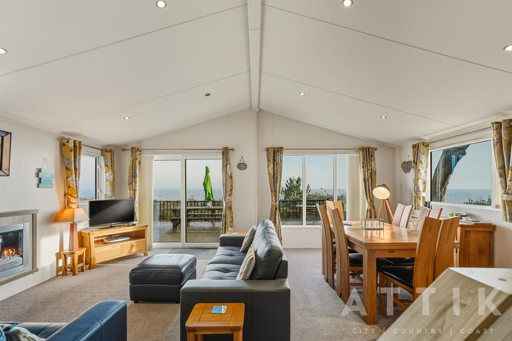 Property photo 3 of 31 Ar705343_With_Fire_EV.Jpg