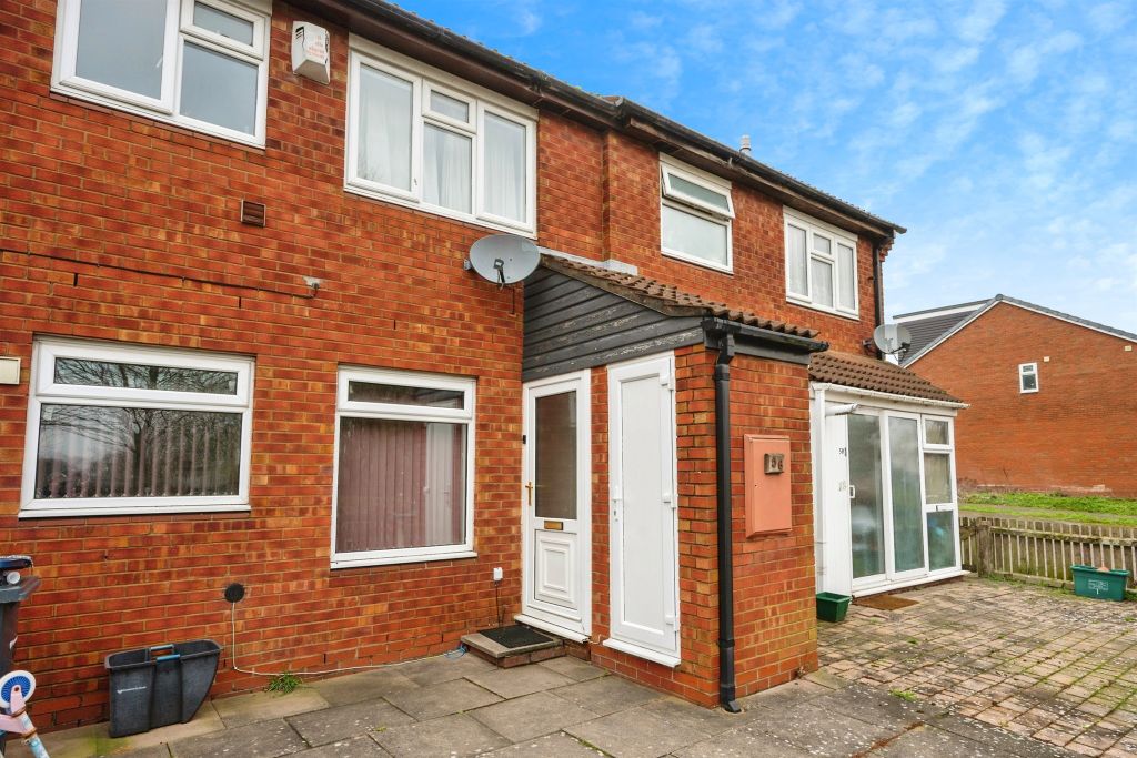 Property photo 2 of 11