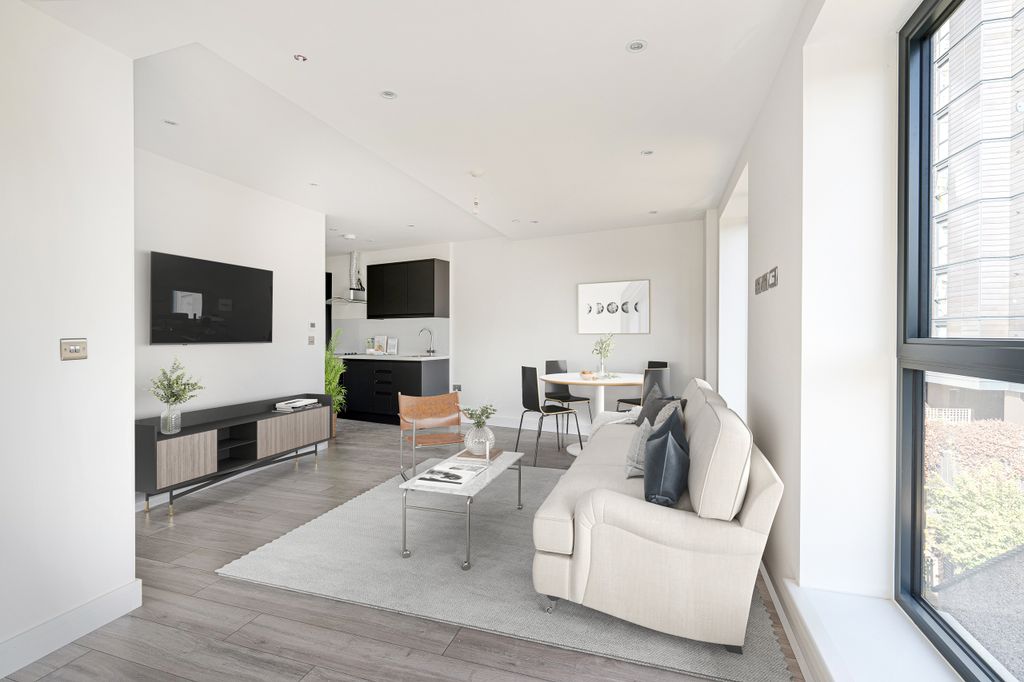 Property photo 3 of 9 Flat 6-5_Vs