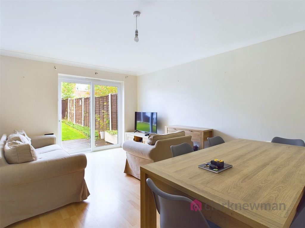 Property photo 2 of 9 Living Room