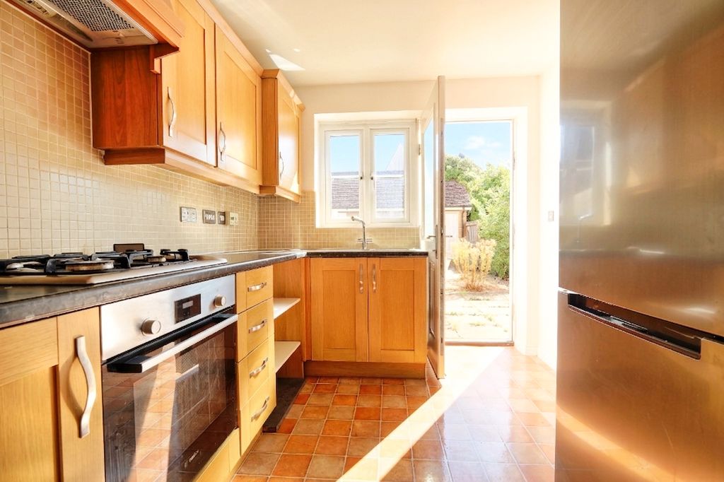 Property photo 2 of 16 Tlc_29304094-654d-4d11-93c8-E016580Fad24_965Eb08