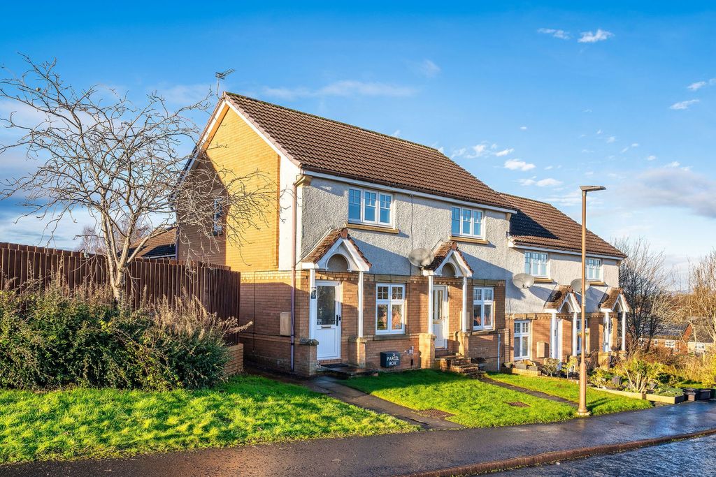 Property photo 1 of 25 Front