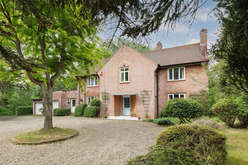 Property photo 2 of 18 Picture No. 01