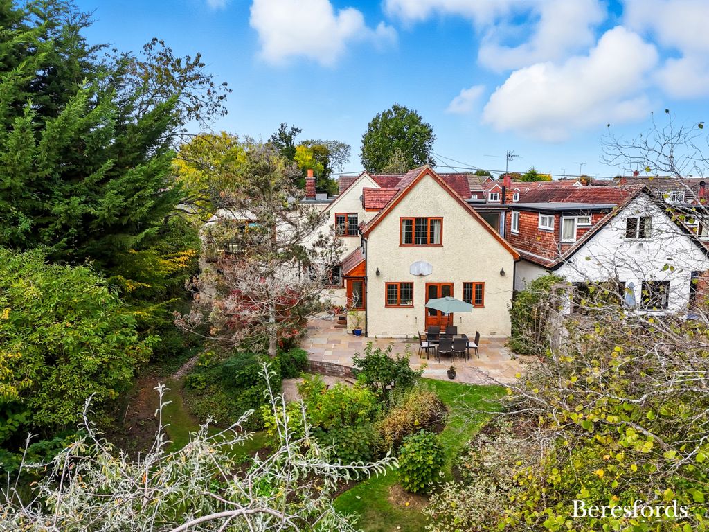 Property photo 2 of 30 Picture No. 06