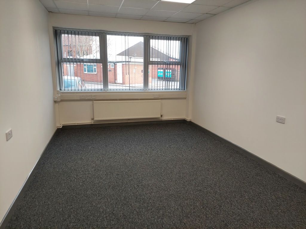 Property photo 3 of 8 Photo 2