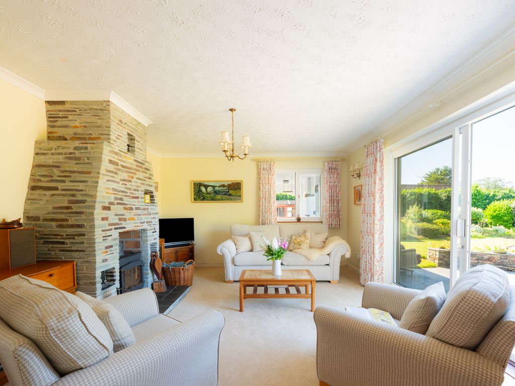 Property photo 3 of 19 Boslowen-11
