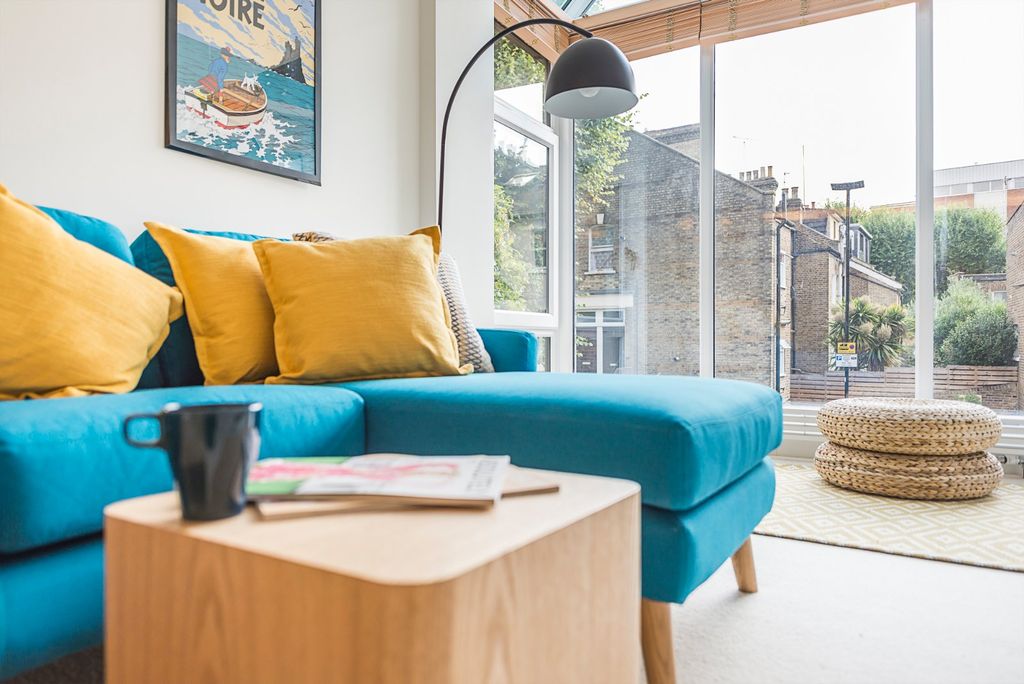 Property photo 3 of 21