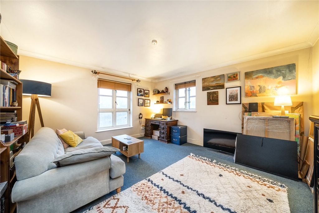 Property photo 2 of 10 Picture No. 06