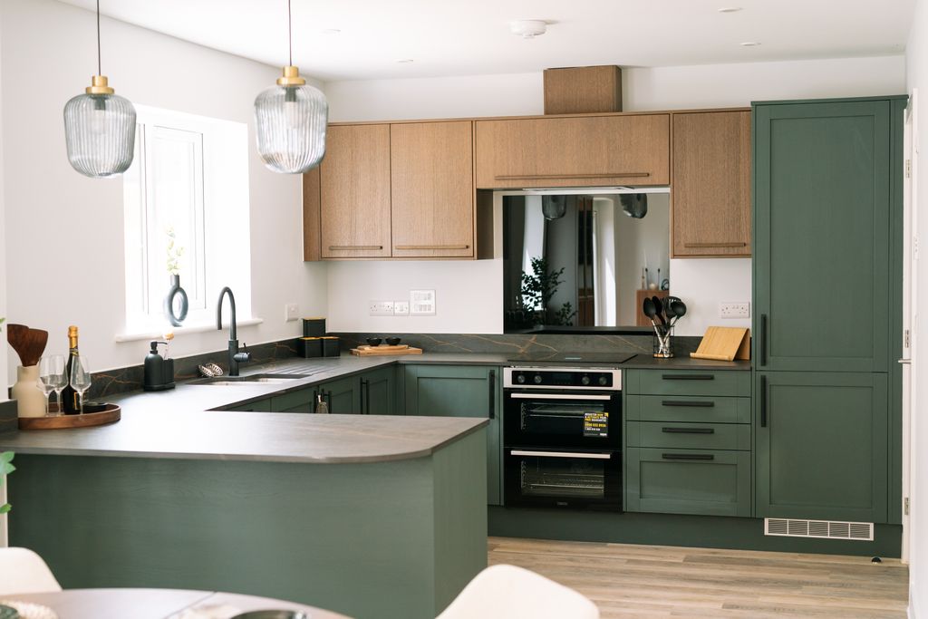 Property photo 3 of 10 Example Kitchen