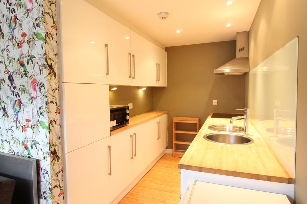 Property photo 3 of 12 0 General