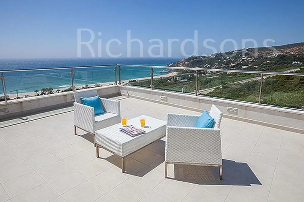 Property photo 3 of 28 <Alttext/>