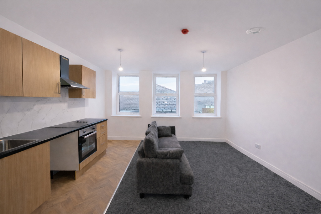 Property photo 2 of 10 Living Room