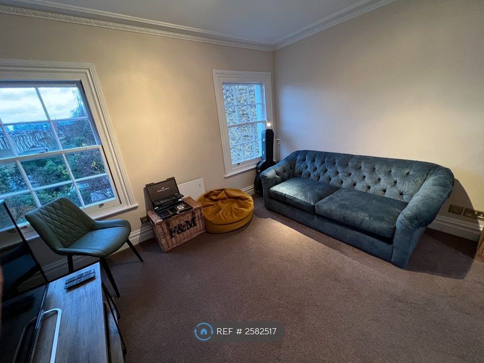 Property photo 3 of 21