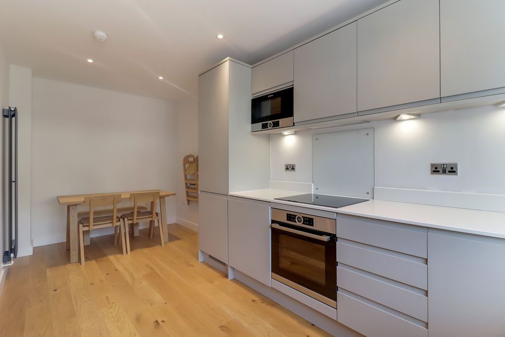 Property photo 2 of 20 Photo 7