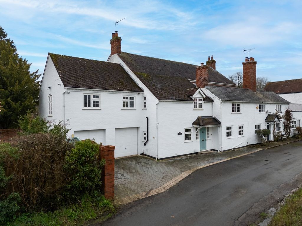 Property photo 1 of 53