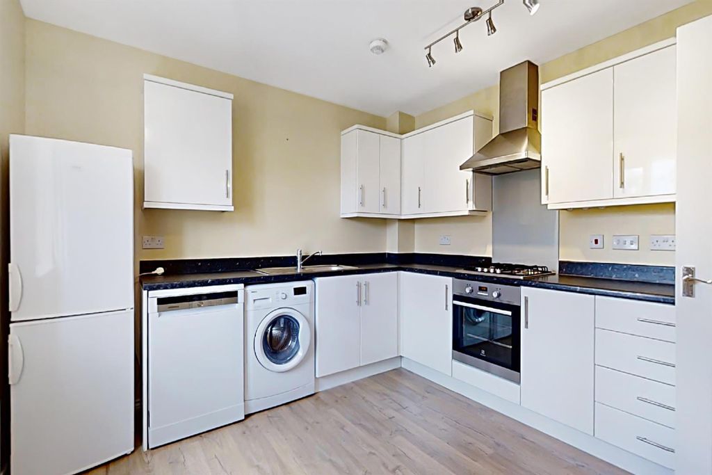 Property photo 3 of 6 Kitchen2.Jpg