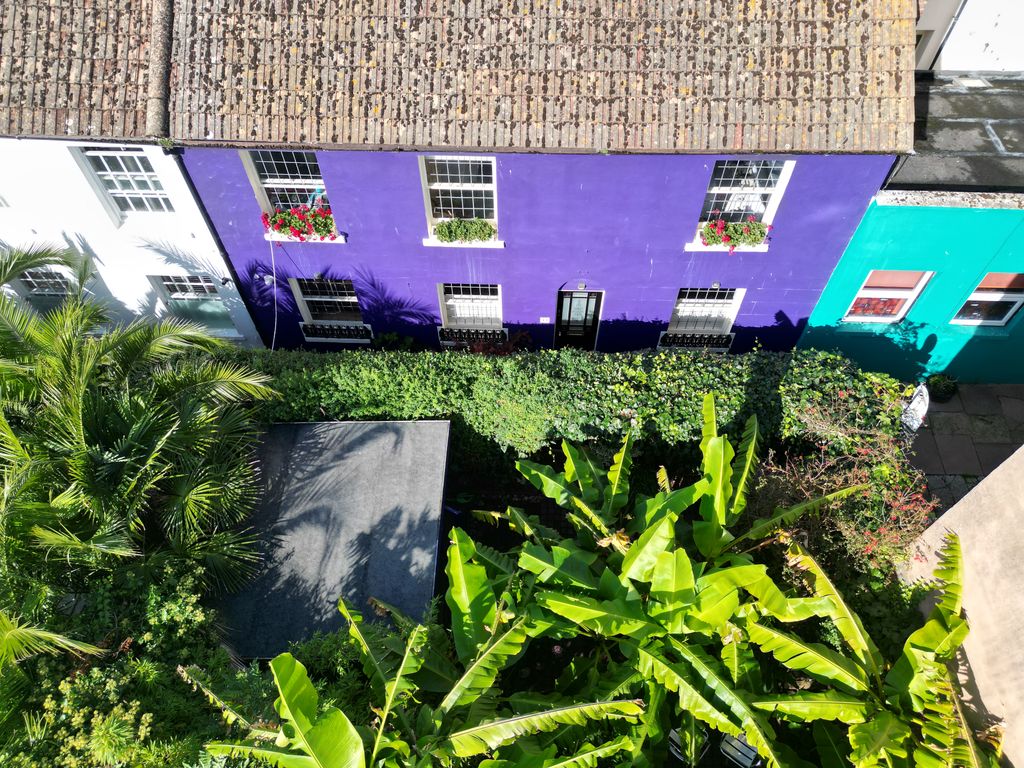 Property photo 1 of 27 1