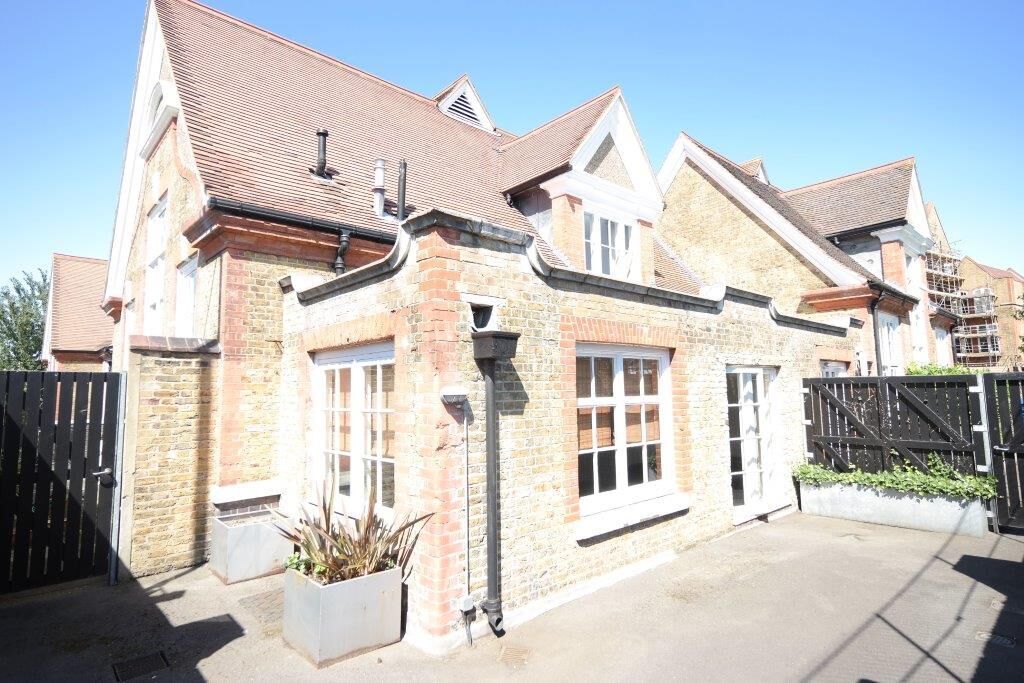 Property photo 1 of 8 Photo 20