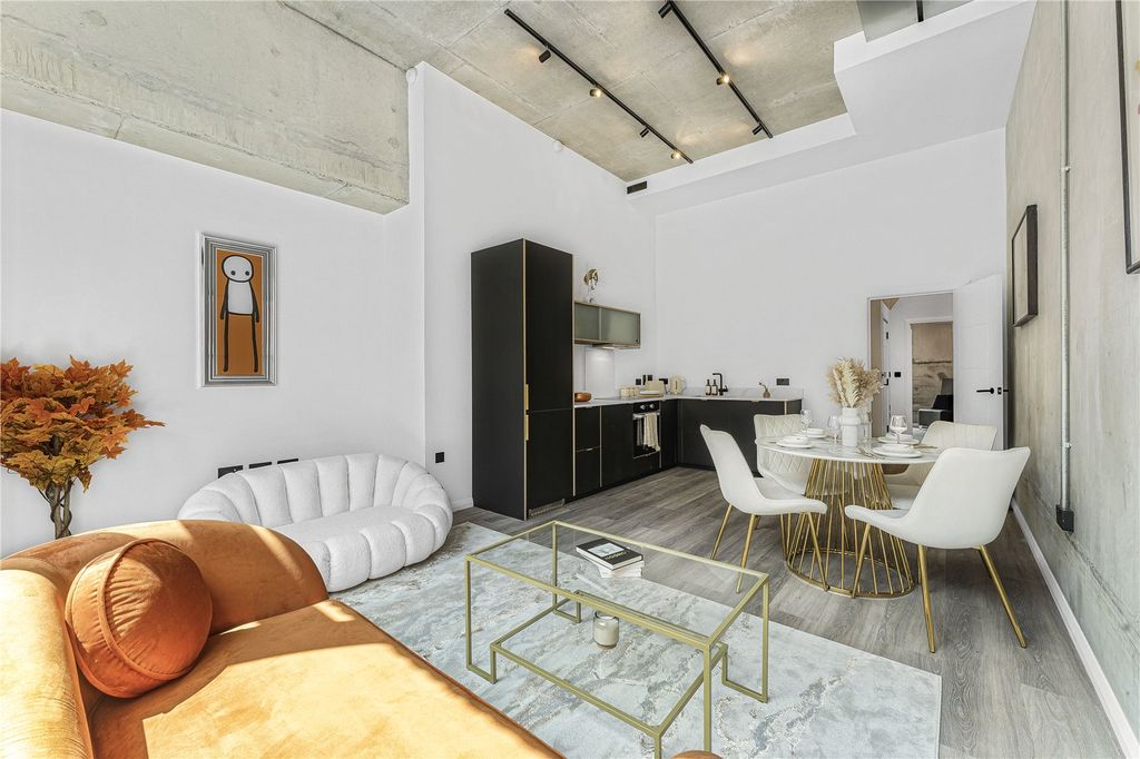 Property photo 1 of 11 Picture No. 01