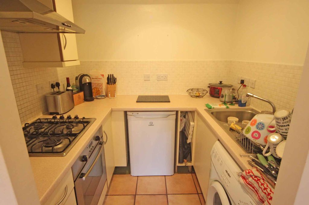 Property photo 2 of 6