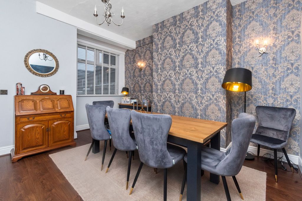 Property photo 3 of 29