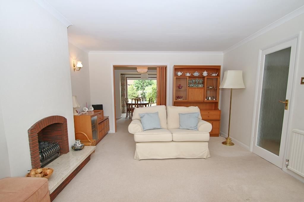 Property photo 3 of 17