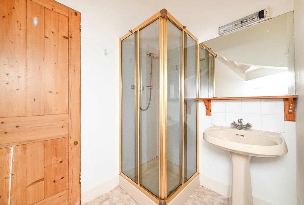 Additional image 14 of 3 bed terraced house for sale112 St. Olaf Street, Lerwick, Shetland ZE1