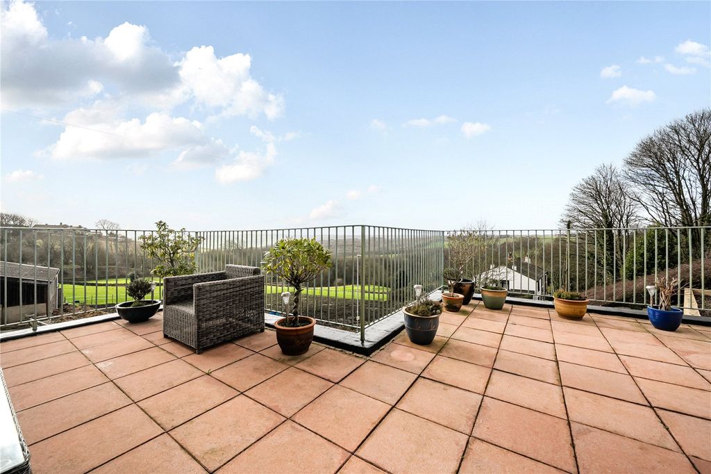 Property photo 3 of 27 Picture No. 31