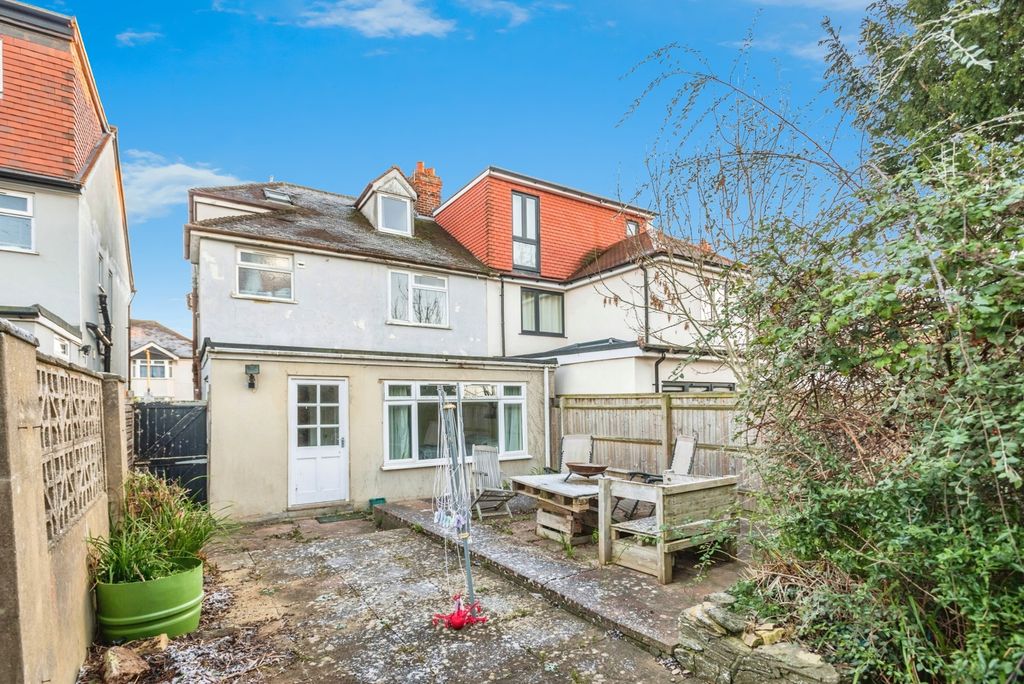 Property photo 2 of 19 Pbox-Img.Jpg