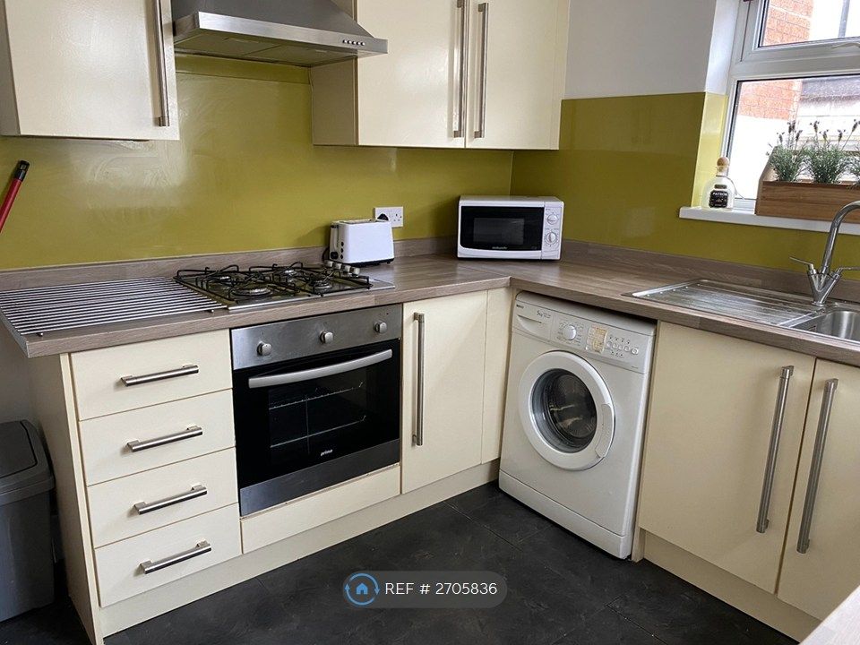 Property photo 3 of 15