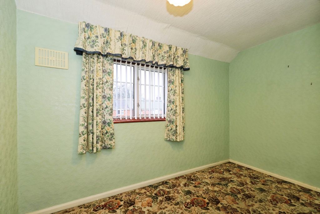 Property photo 2 of 13 Photo