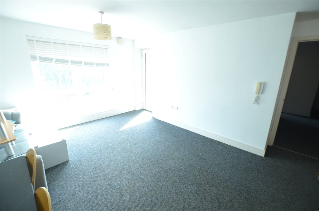 Property photo 3 of 7 Picture No. 04