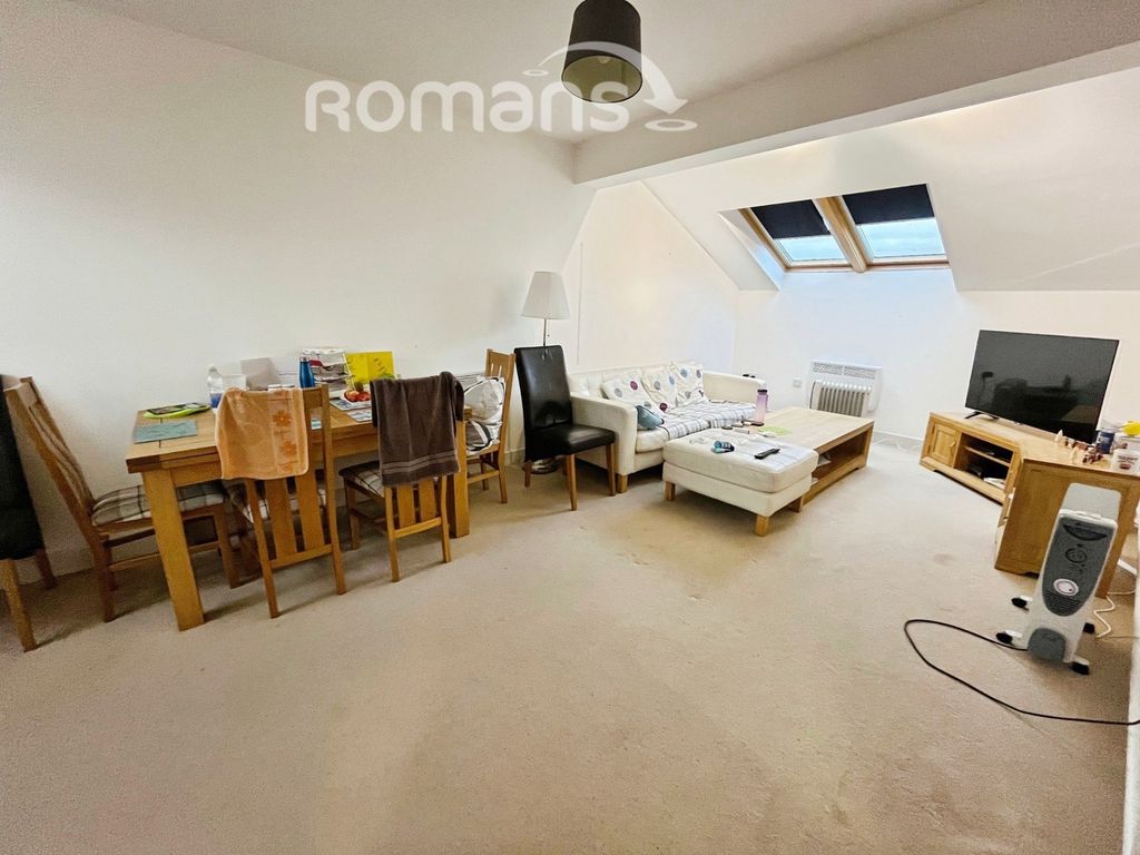 Property photo 3 of 12 Pbox-Img.Jpg