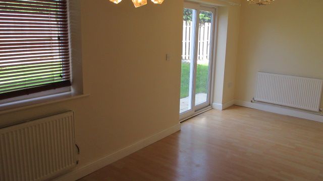 Property photo 2 of 9 Front Description 2