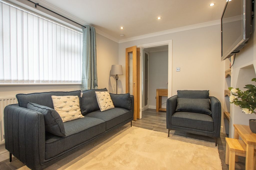 Property photo 2 of 23 2733544