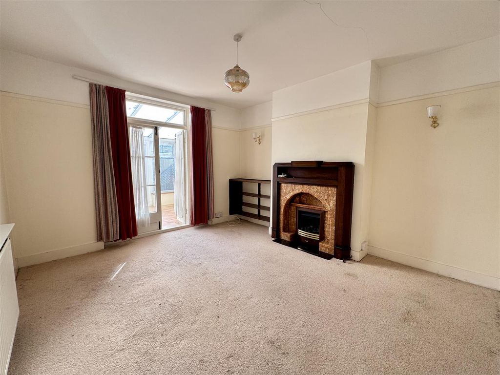 Property photo 3 of 16 Img_0432.Jpeg