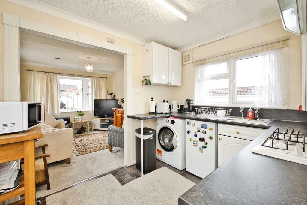 Property photo 2 of 18 Pbox-Img.Jpg