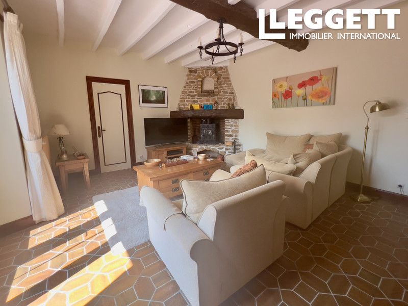 Property photo 3 of 10