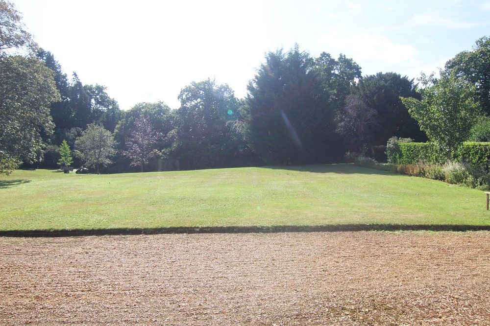 Property photo 2 of 3