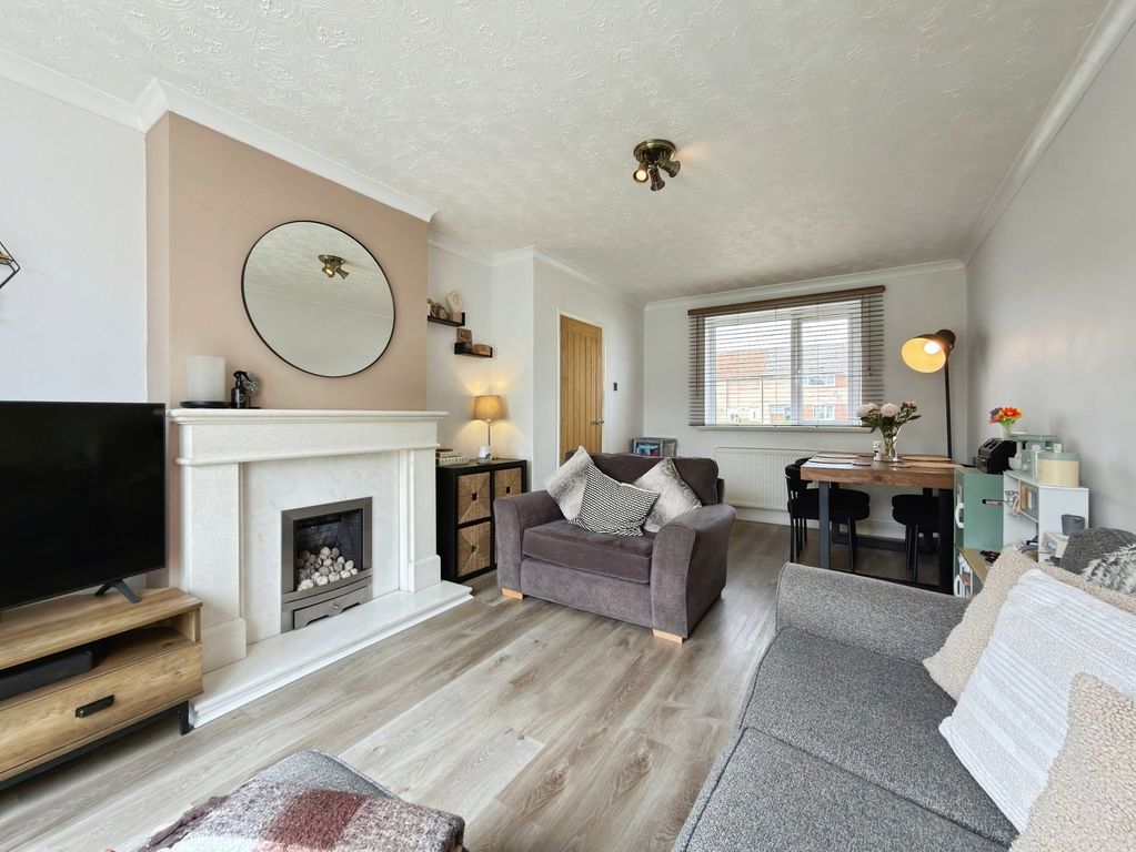 Property photo 3 of 19