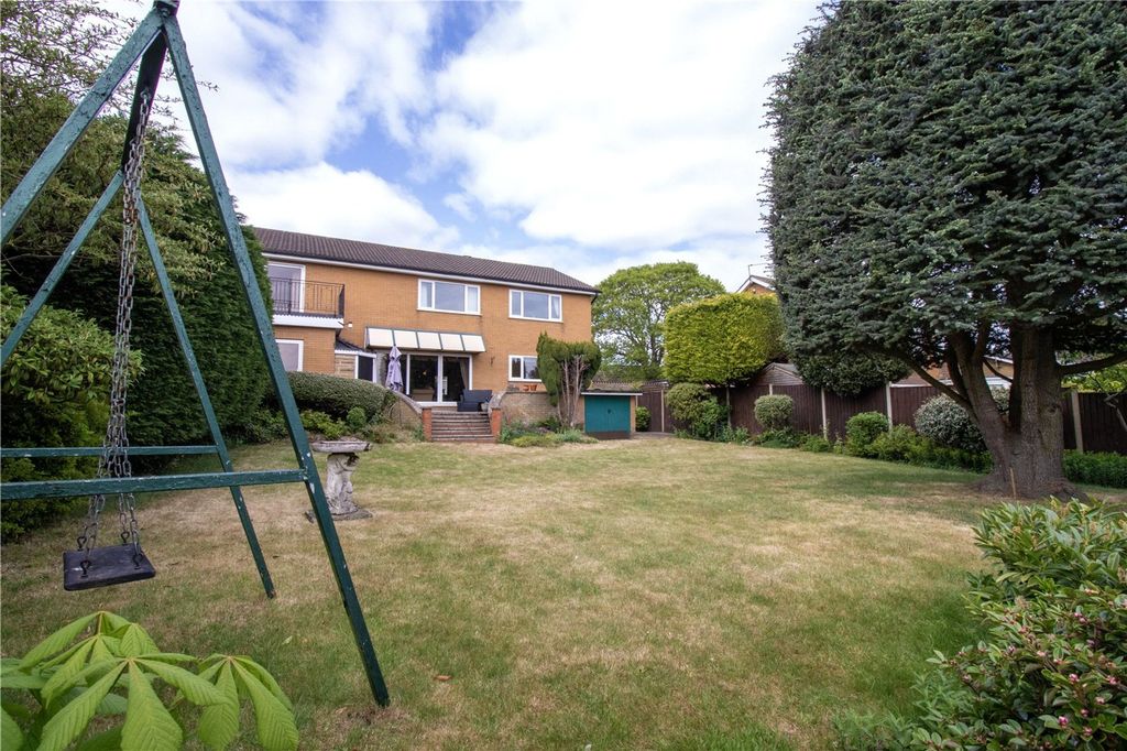 Property photo 2 of 29 Picture No. 70