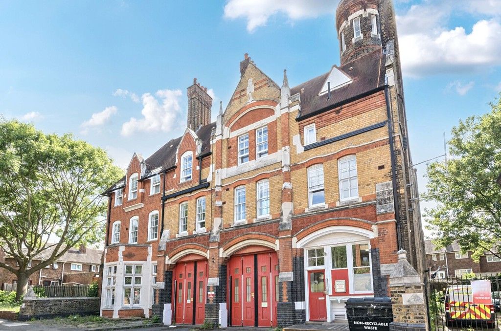 Property photo 1 of 13 1288499-11-683Dbc...